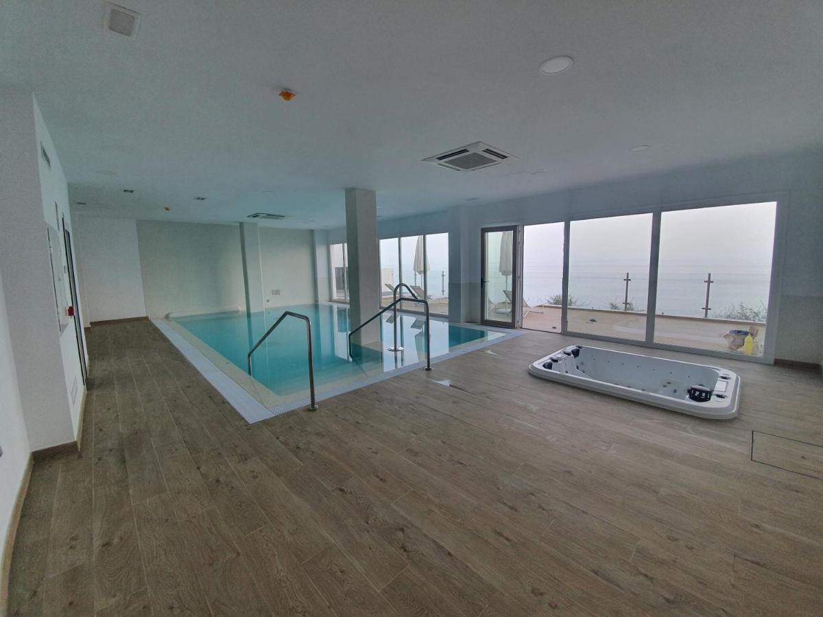 Bayview Hills - Balcon Del Mediterraneo ตอร์ร็อกซ์ ภายนอก รูปภาพ