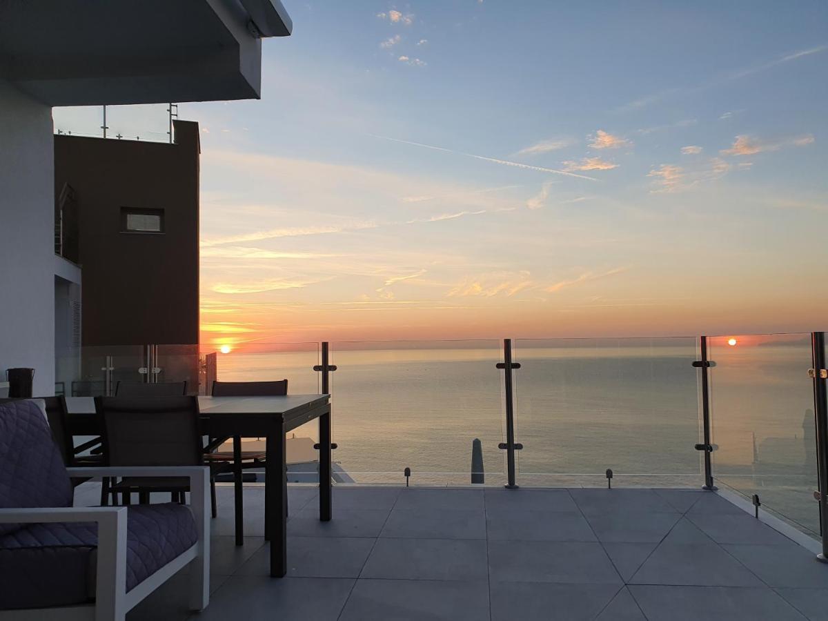 Bayview Hills - Balcon Del Mediterraneo ตอร์ร็อกซ์ ภายนอก รูปภาพ